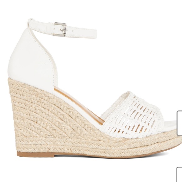 a.n.a Shoes - A.N.A White Wedge